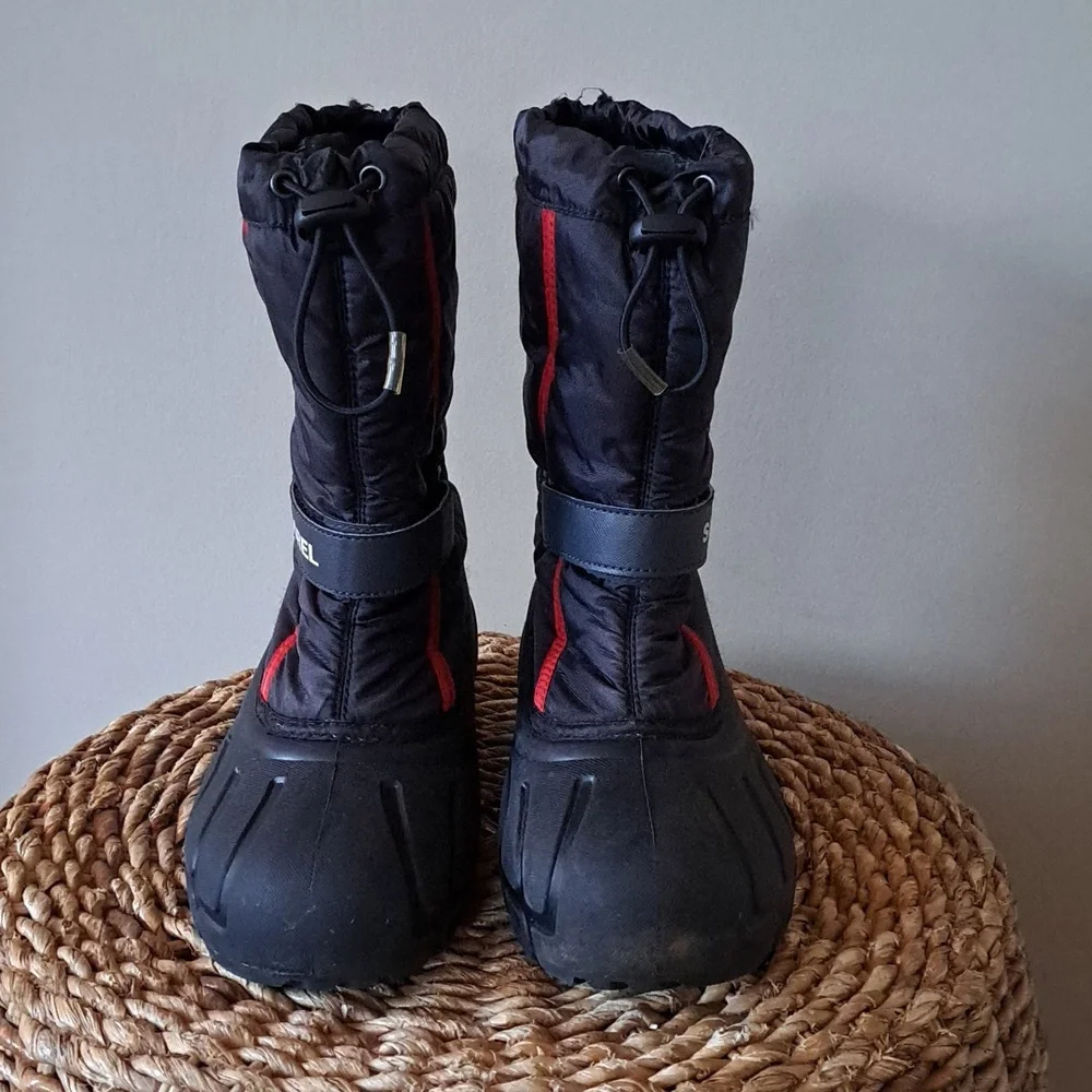 Sorel Youth‎ Flurry Black Waterproof/Insulated Winter/Snow/Outdoor Boots 6